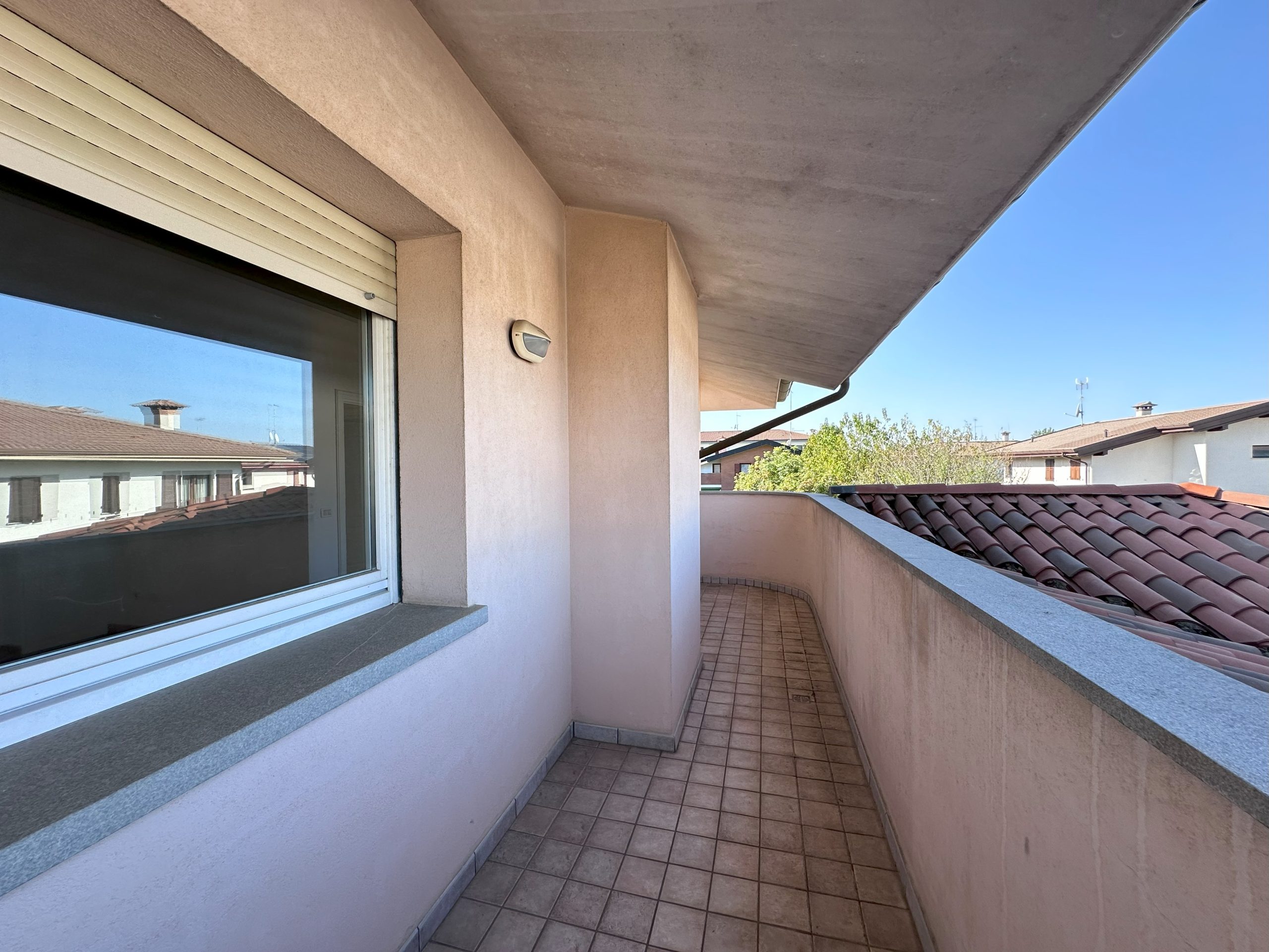 Lussuosa Villa in Zona Residenziale Lussuosa Villa in Zona Residenziale