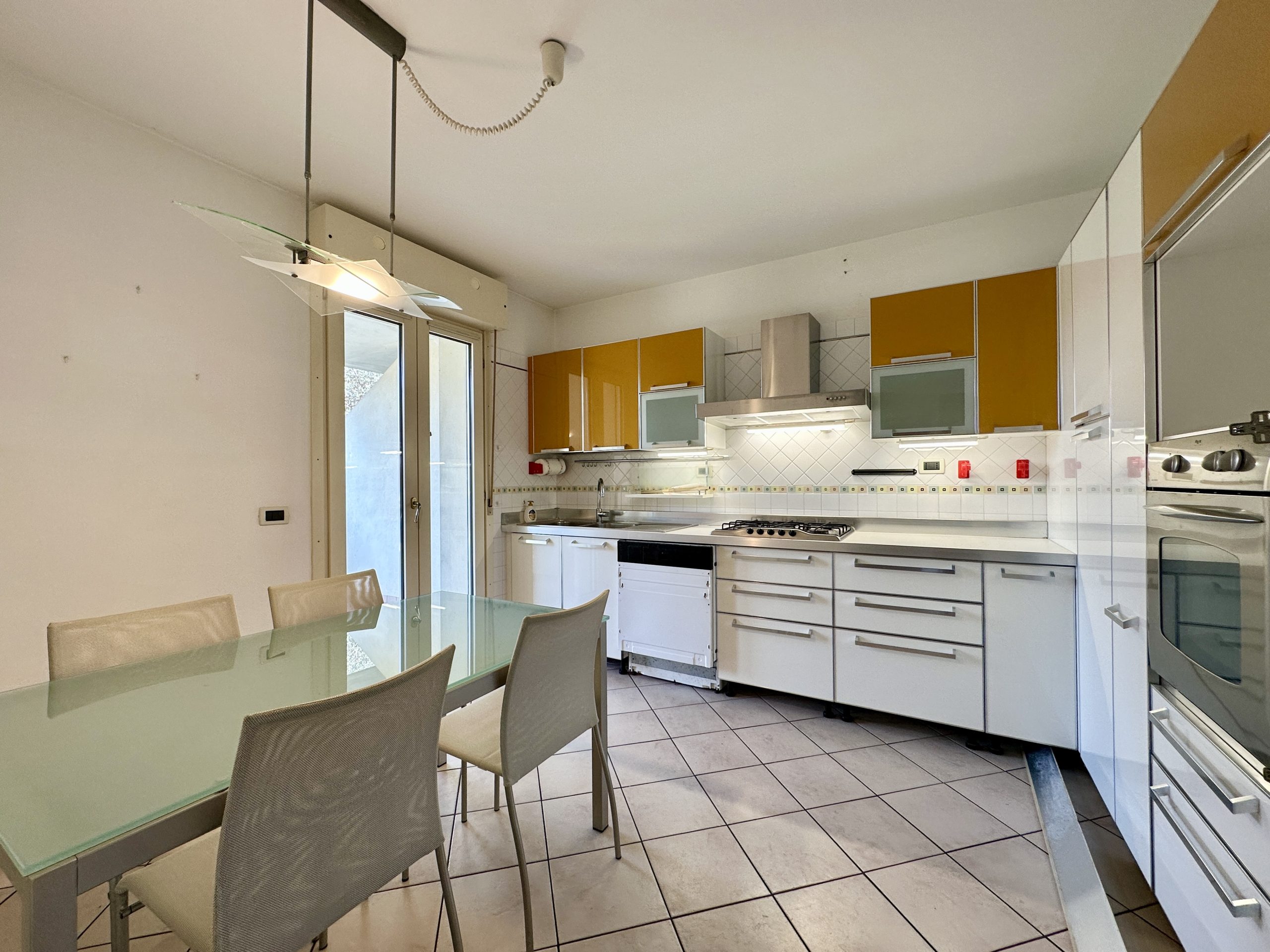 Appartamento Bicamere con Giardino a Villa Primavera Appartamento Bicamere con Giardino a Villa Primavera