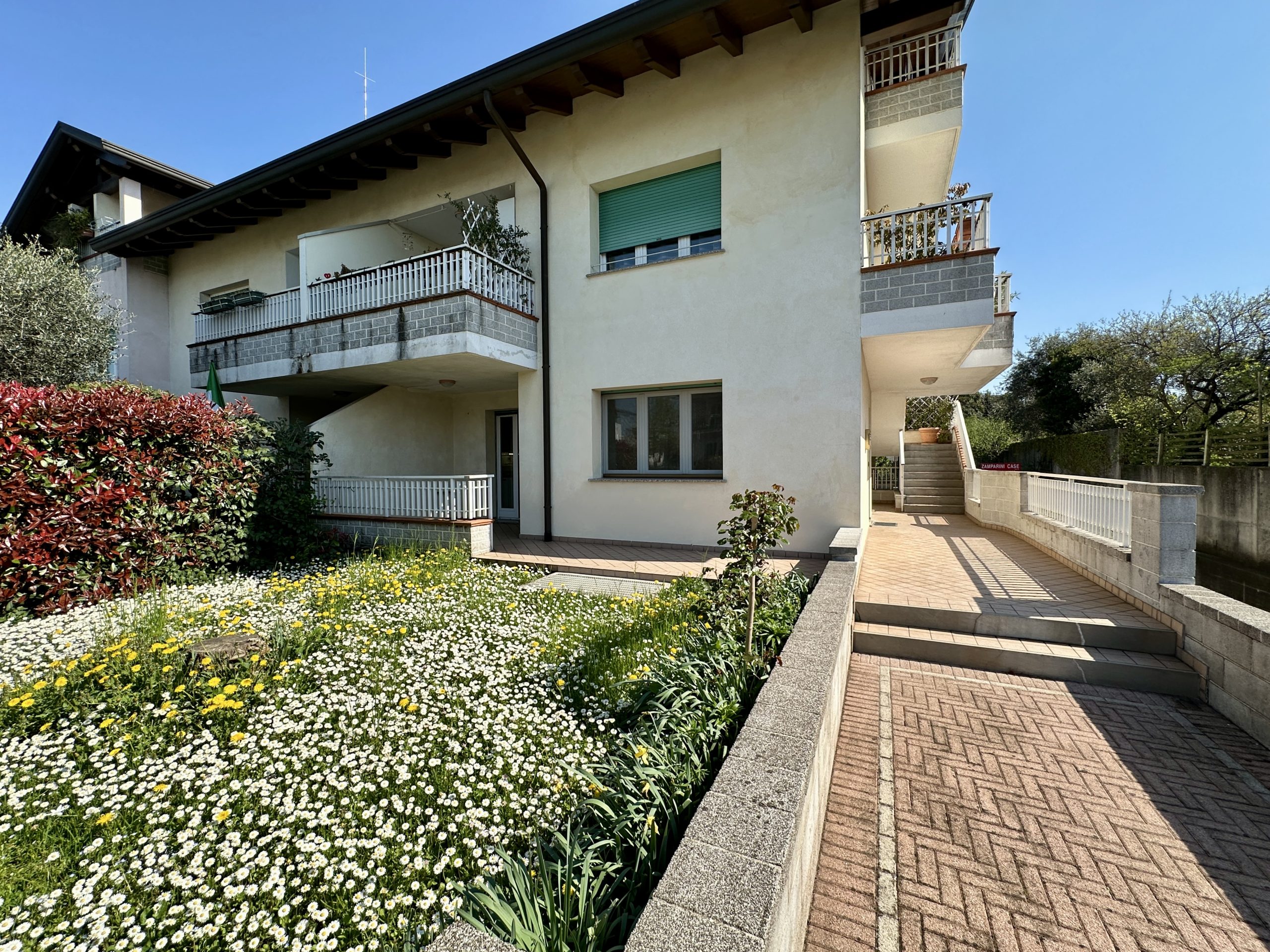 Appartamento Bicamere con Giardino a Villa Primavera Appartamento Bicamere con Giardino a Villa Primavera