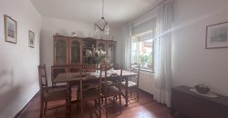 Casa Con Ampia Corte