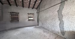 Casa Con Ampia Corte