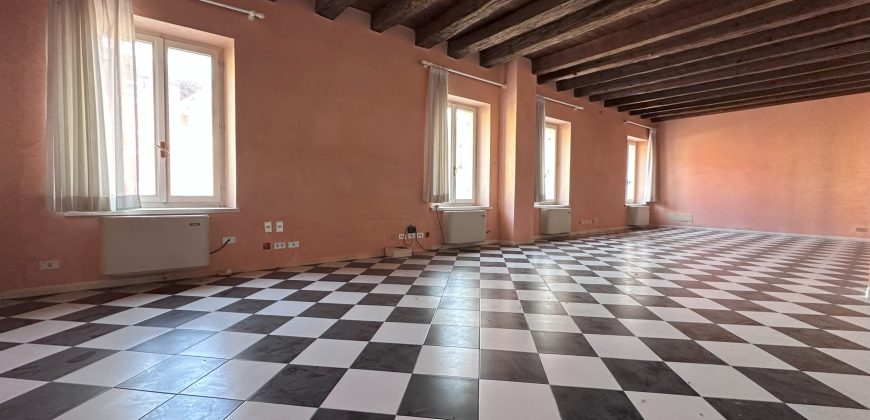 Appartamento in Piazza