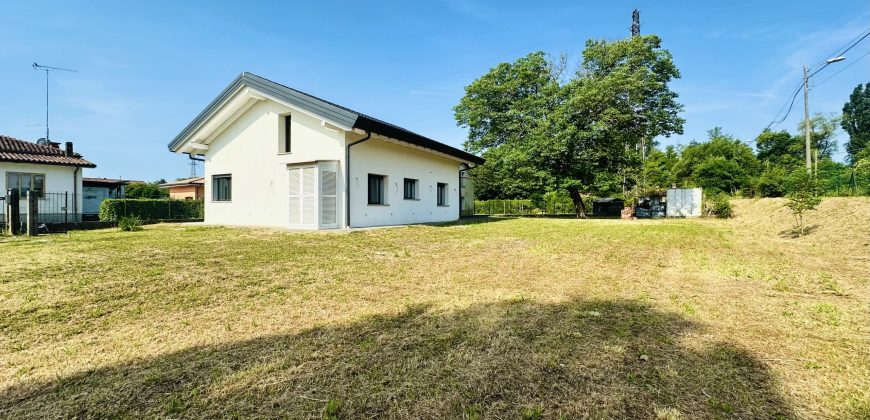Villetta Unifamiliare con Ampio Giardino