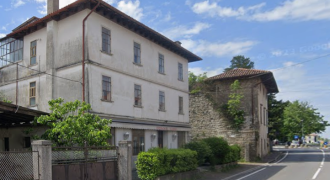 Realizzazione Esclusiva Realizzazione Esclusiva