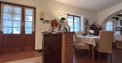 Casa Indipendente Con Dependance