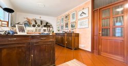 Casa Indipendente Con Dependance