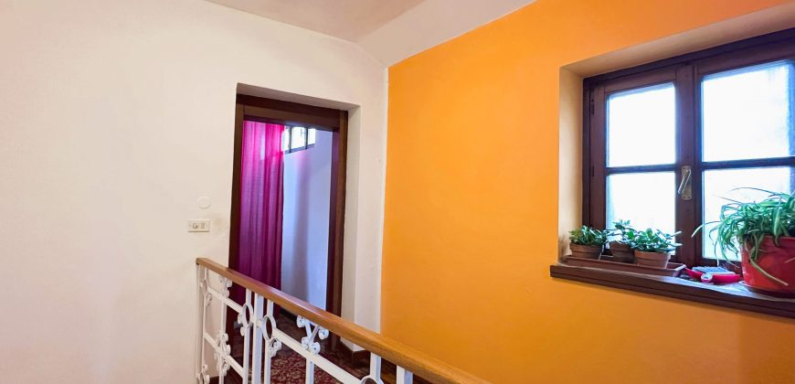 Casa Indipendente Con Dependance