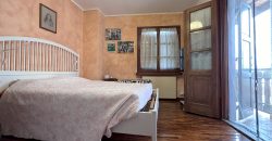Casa Indipendente Con Dependance