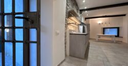 Tricamere In Centro Con Corte Privata