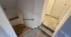 Tricamere In Centro Con Corte Privata