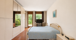 Prestigiosa Villa Con Parco Piantumato
