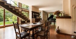 Prestigiosa Villa Con Parco Piantumato
