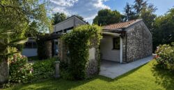 Prestigiosa Villa Con Parco Piantumato