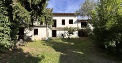 Ampia Casa Con Giardino